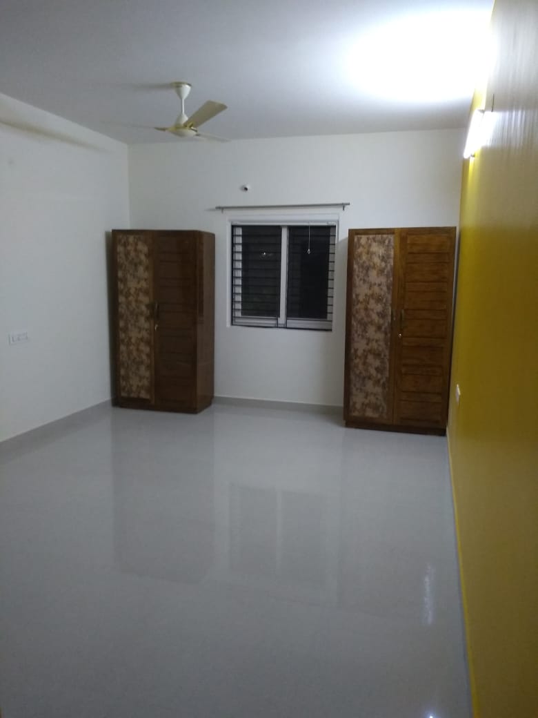 4BHK-2400sqft-flat-for-rent-in-Manikonda-Hyderabad-TP11542